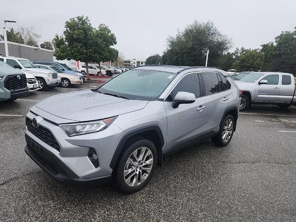 TOYOTA RAV4 2019 2T3C1RFV0KW026713 image