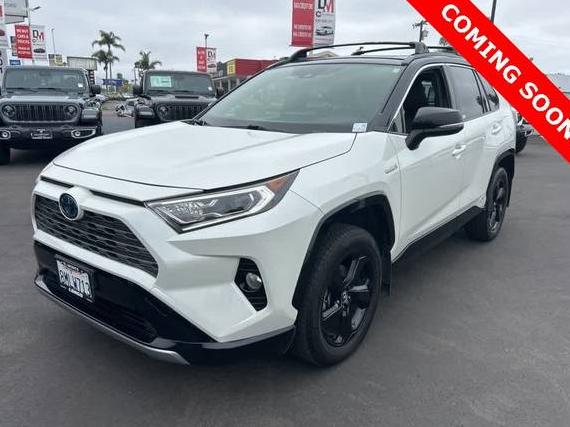 TOYOTA RAV4 2019 JTMEWRFV2KJ015298 image