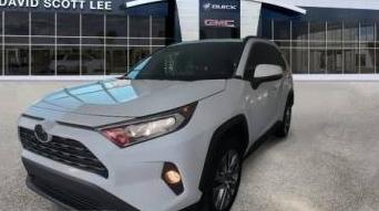 TOYOTA RAV4 2019 2T3C1RFV1KW020855 image