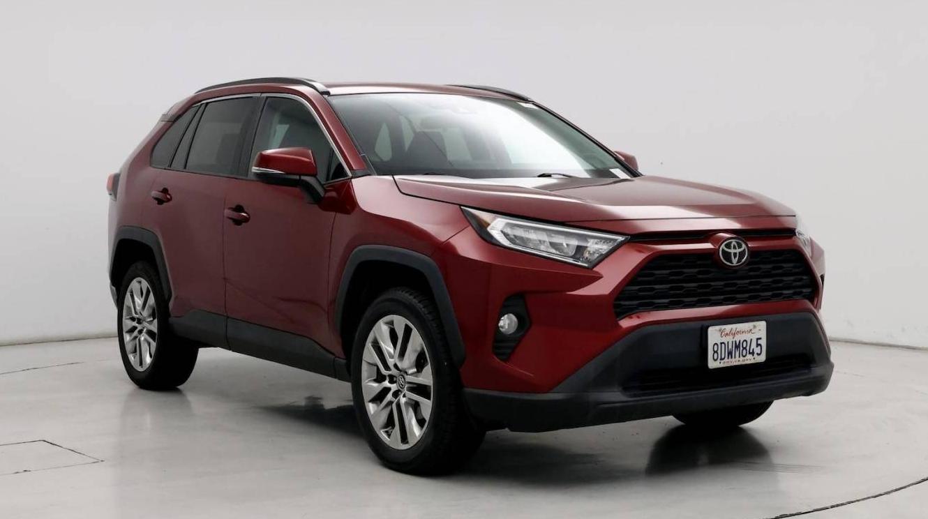 TOYOTA RAV4 2019 2T3C1RFV2KW010223 image