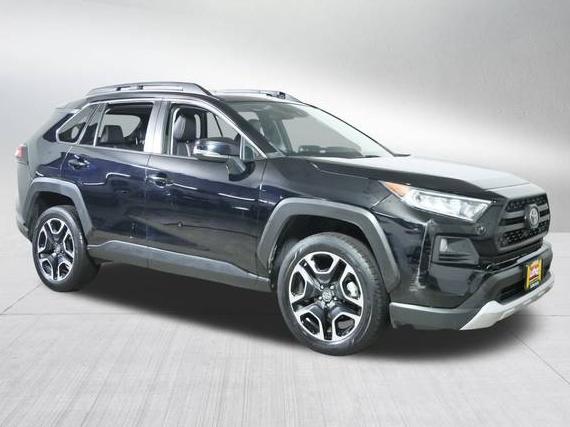 TOYOTA RAV4 2019 2T3J1RFV9KW006354 image