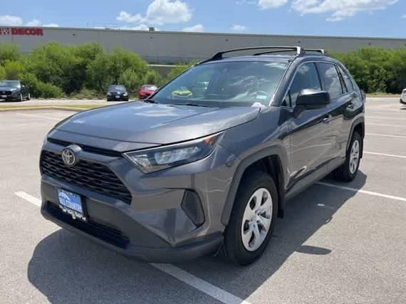 TOYOTA RAV4 2019 2T3F1RFV1KW013997 image