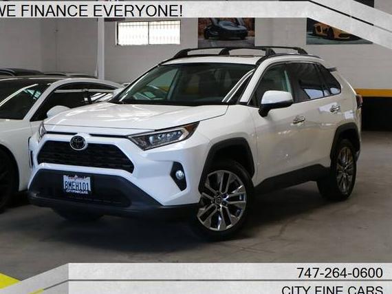 TOYOTA RAV4 2019 2T3C1RFV9KW042022 image TOYOTA RAV4 2019 2T3C1RFV9KW042022 image