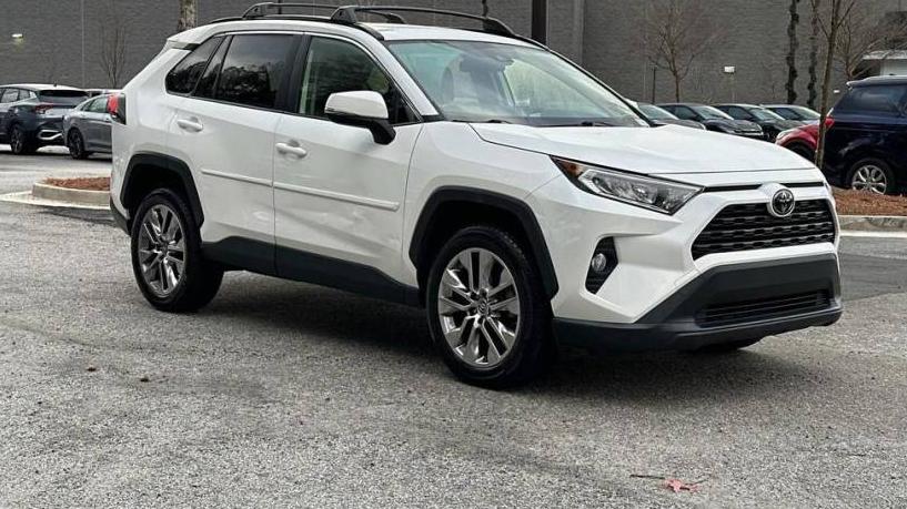 TOYOTA RAV4 2019 JTMC1RFV0KD012551 image