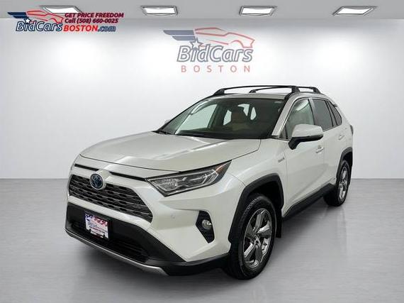 TOYOTA RAV4 2019 JTMDWRFV3KD015093 image