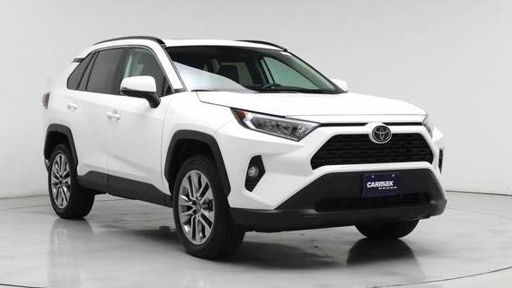 TOYOTA RAV4 2019 2T3A1RFV1KW066919 image