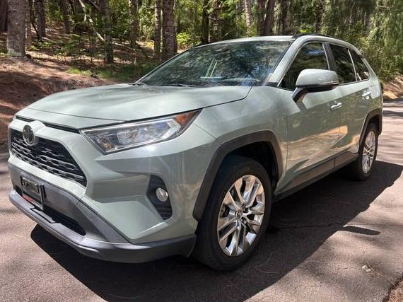 TOYOTA RAV4 2019 JTMC1RFV6KD024882 image