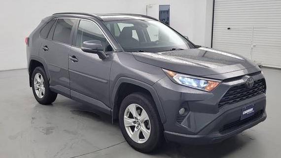 TOYOTA RAV4 2019 2T3P1RFV6KC055880 image