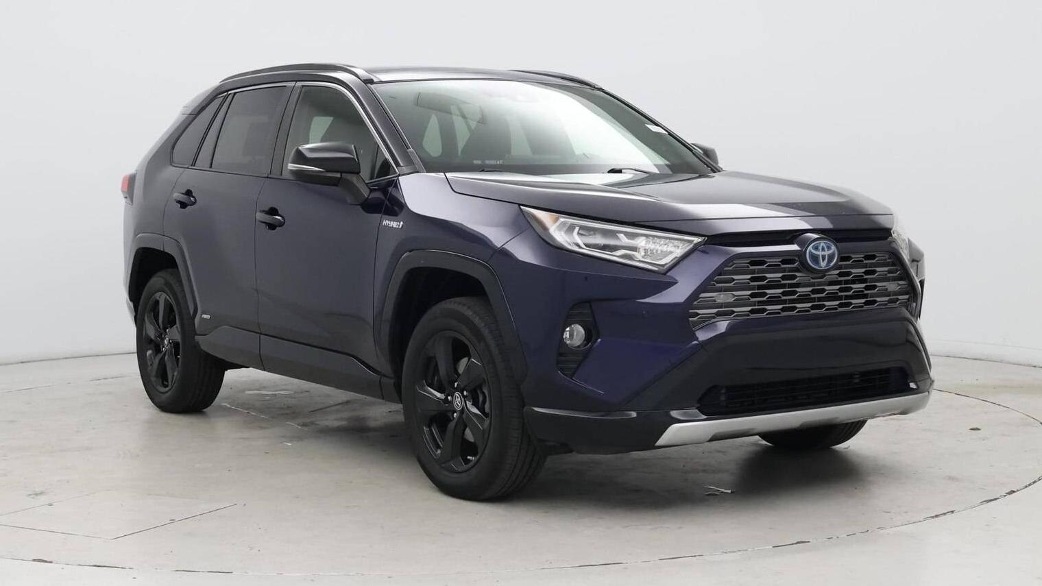 TOYOTA RAV4 2019 JTMEWRFVXKJ016201 image