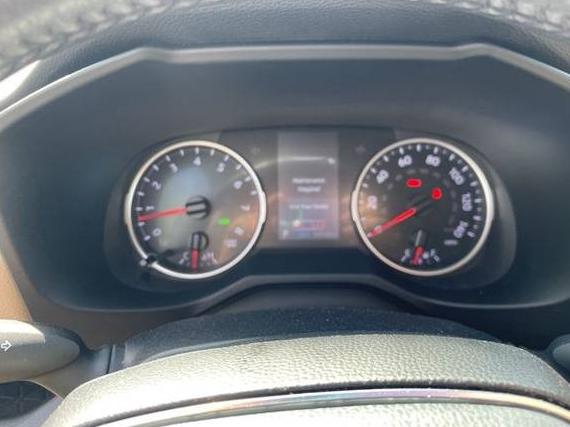 TOYOTA RAV4 2019 2T3C1RFV2KW048339 image