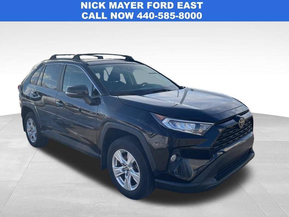 TOYOTA RAV4 2019 JTMP1RFV4KD010660 image