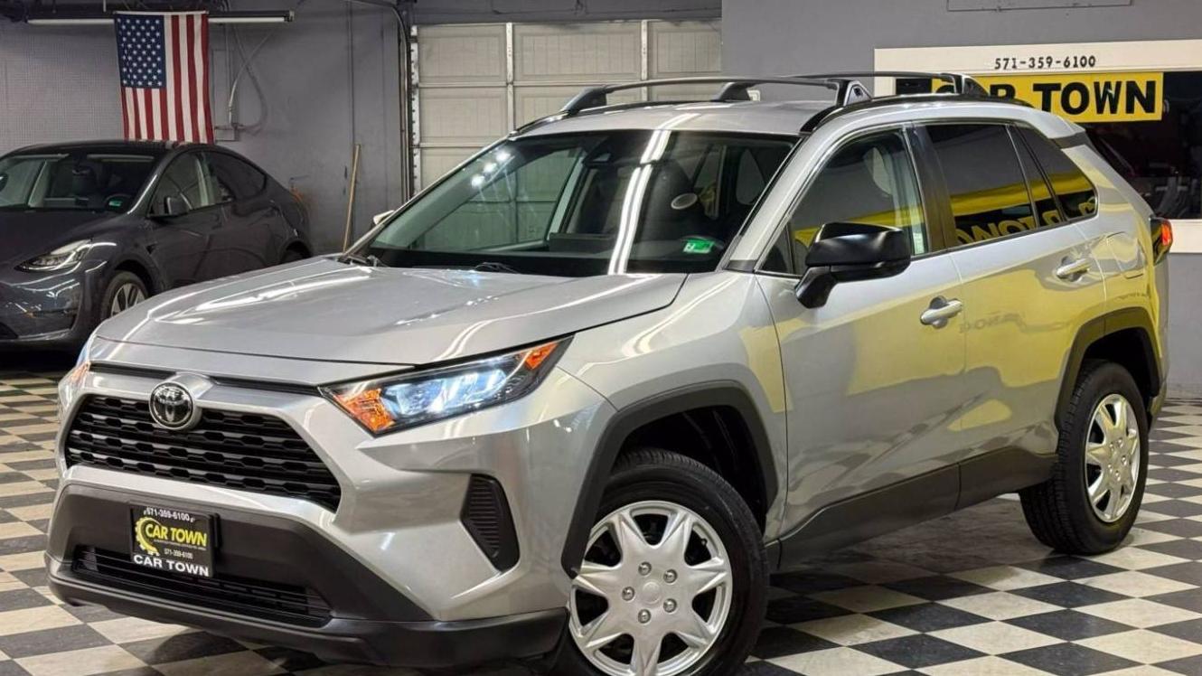 TOYOTA RAV4 2019 2T3H1RFV0KW029634 image