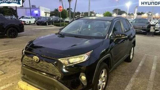 TOYOTA RAV4 2019 JTMW1RFV4KD003798 image