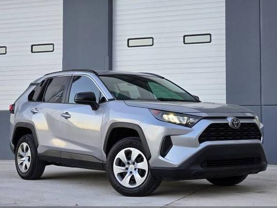 TOYOTA RAV4 2019 2T3H1RFV9KW031138 image