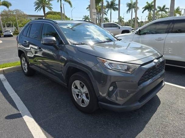 TOYOTA RAV4 2019 JTMW1RFV0KD009548 image