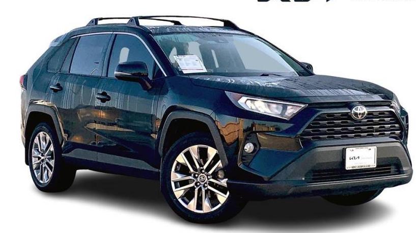 TOYOTA RAV4 2019 2T3C1RFV1KW024842 image