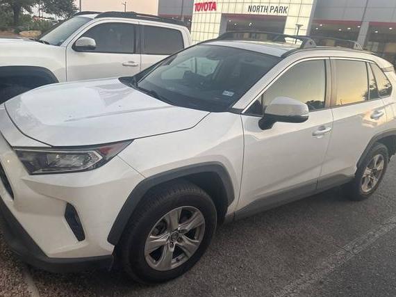 TOYOTA RAV4 2019 2T3W1RFV8KW005010 image
