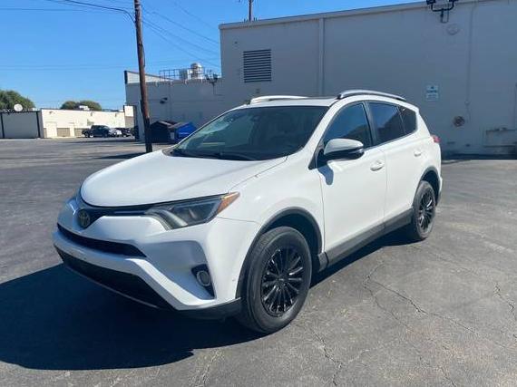 TOYOTA RAV4 2018 2T3WFREV3JW411262 image TOYOTA RAV4 2018 2T3WFREV3JW411262 image