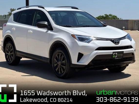 TOYOTA RAV4 2018 JTMZFREV4JJ729158 image