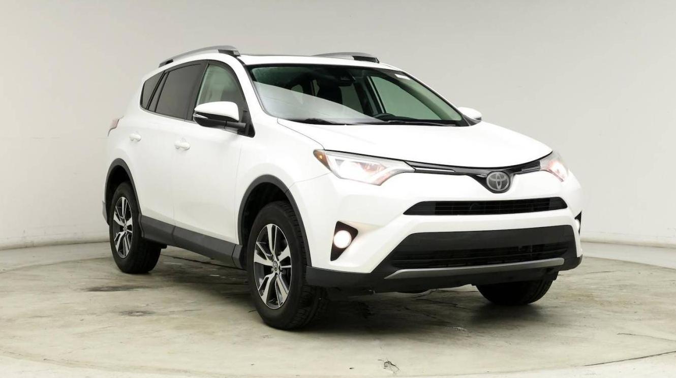 TOYOTA RAV4 2018 2T3WFREV1JW441442 image