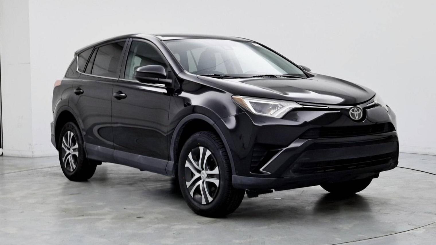 TOYOTA RAV4 2018 2T3ZFREV6JW421541 image