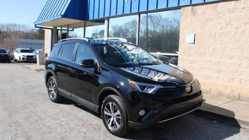 TOYOTA RAV4 2018 2T3RFREV0JW800602 image