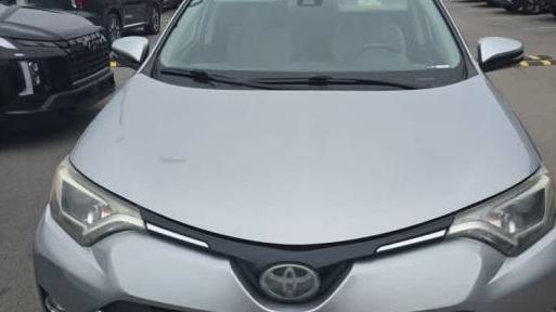 TOYOTA RAV4 2018 JTMRFREV3JD254293 image