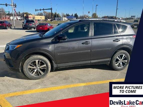 TOYOTA RAV4 2018 JTMRFREV6JJ252796 image TOYOTA RAV4 2018 JTMRFREV6JJ252796 image