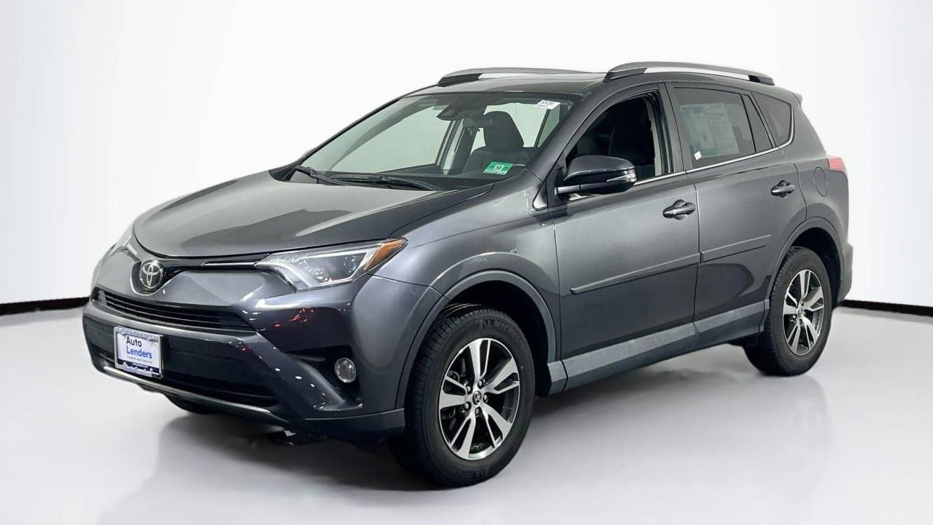 TOYOTA RAV4 2018 2T3RFREV7JW842085 image