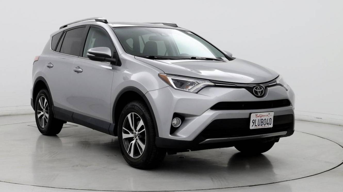 TOYOTA RAV4 2018 2T3RFREV4JW829293 image