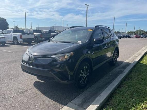 TOYOTA RAV4 2018 2T3ZFREV9JW509869 image