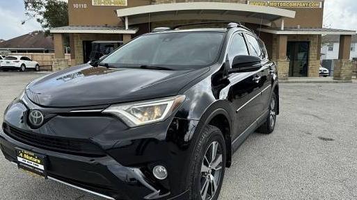 TOYOTA RAV4 2018 2T3WFREV6JW425219 image