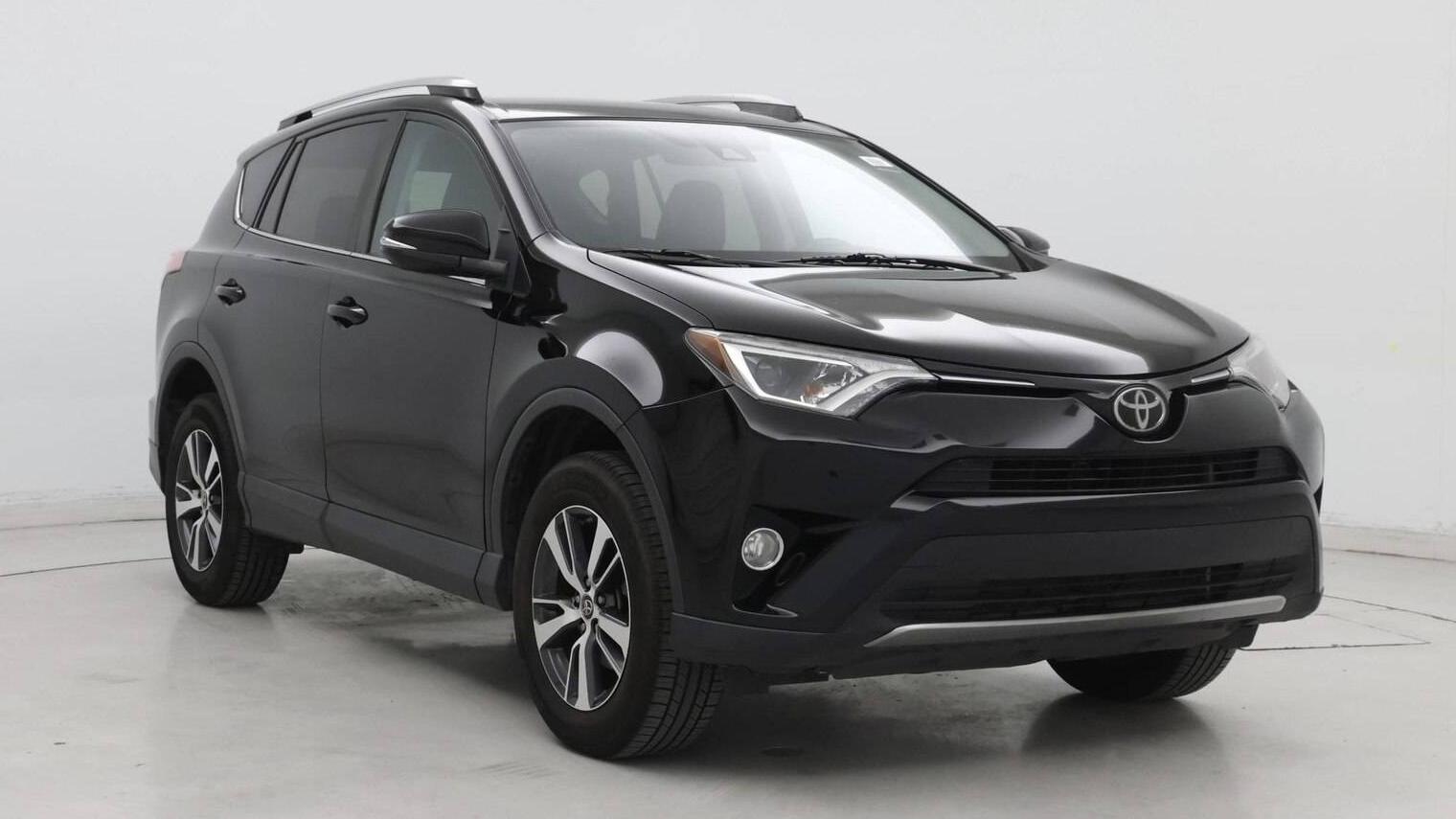 TOYOTA RAV4 2018 2T3WFREV6JW475425 image