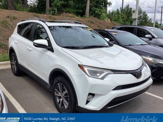 TOYOTA RAV4 2018 JTMWFREVXJD118861 image