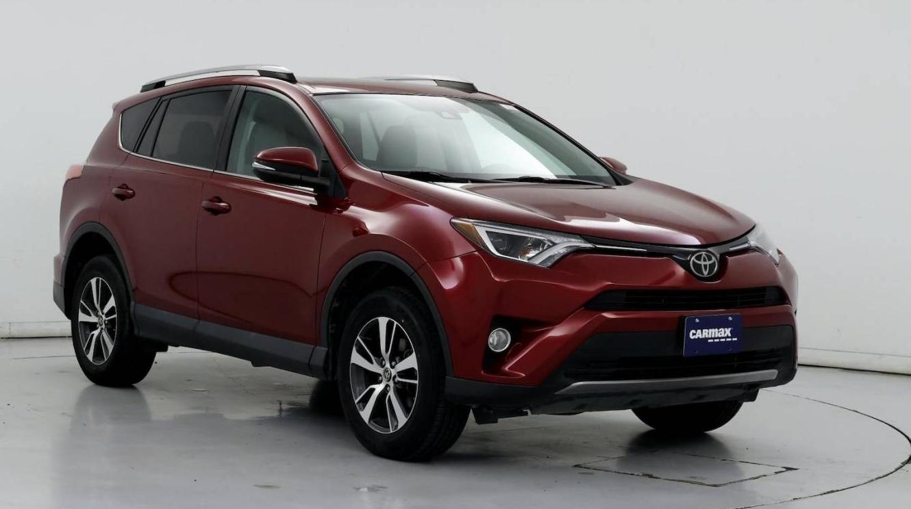 TOYOTA RAV4 2018 2T3WFREV8JW425335 image