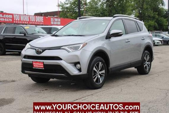 TOYOTA RAV4 2018 2T3WFREV8JW470498 image