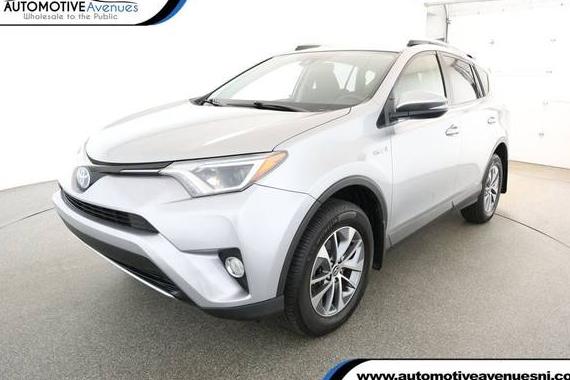 TOYOTA RAV4 2018 JTMRJREV8JD255180 image
