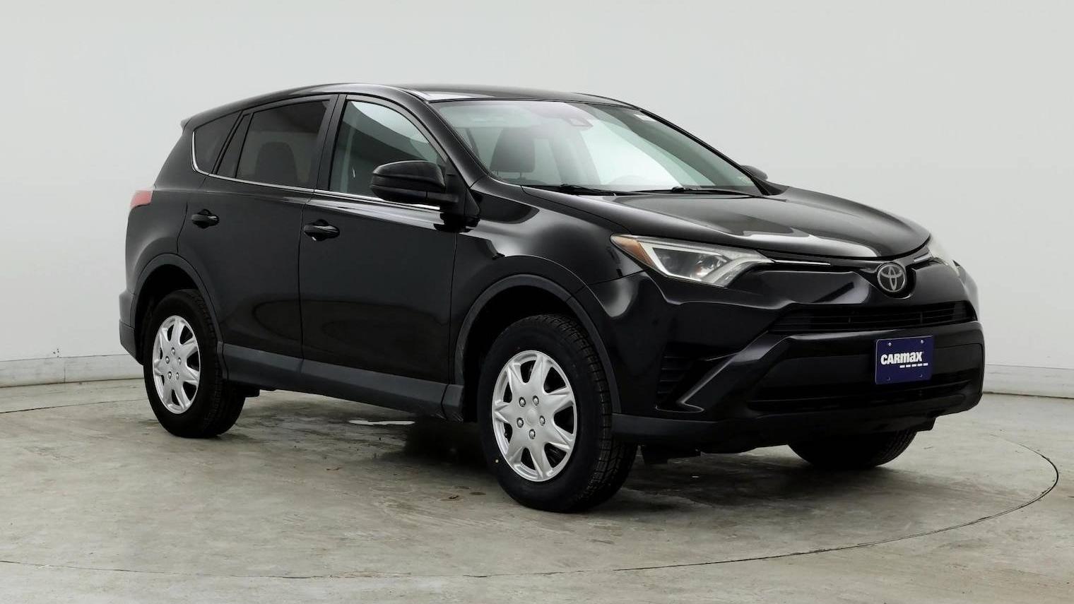 TOYOTA RAV4 2018 2T3BFREV5JW734159 image