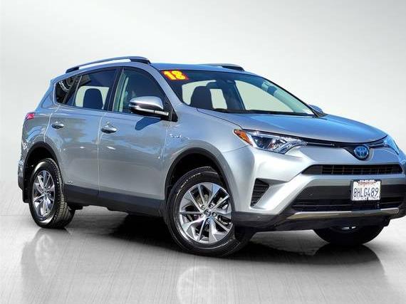 TOYOTA RAV4 2018 JTMRJREV5JD238935 image