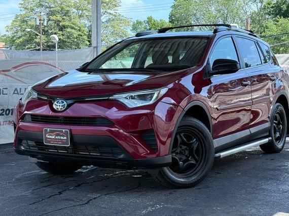 TOYOTA RAV4 2018 2T3BFREVXJW853549 image