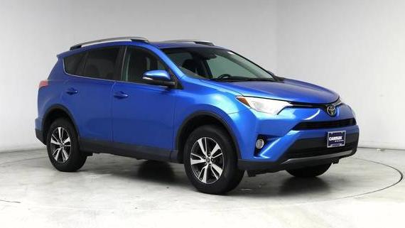TOYOTA RAV4 2018 2T3RFREV7JW814531 image