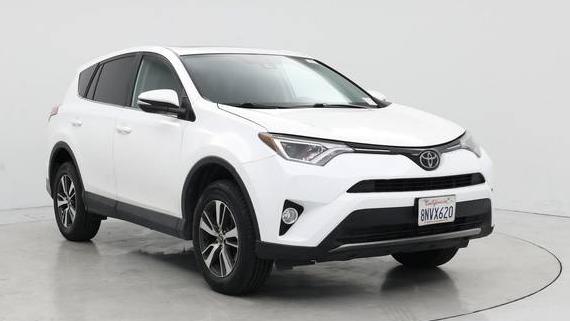TOYOTA RAV4 2018 2T3WFREV0JW483276 image