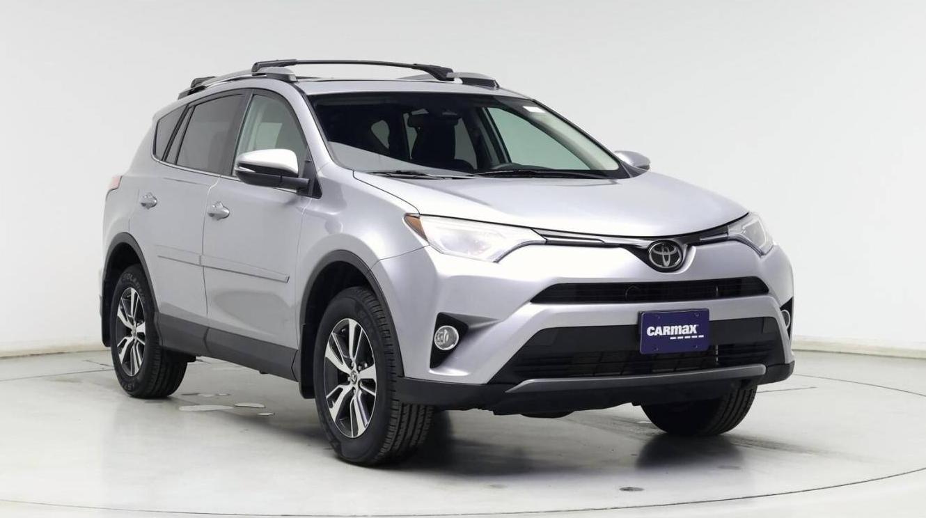 TOYOTA RAV4 2018 2T3WFREV1JW487143 image