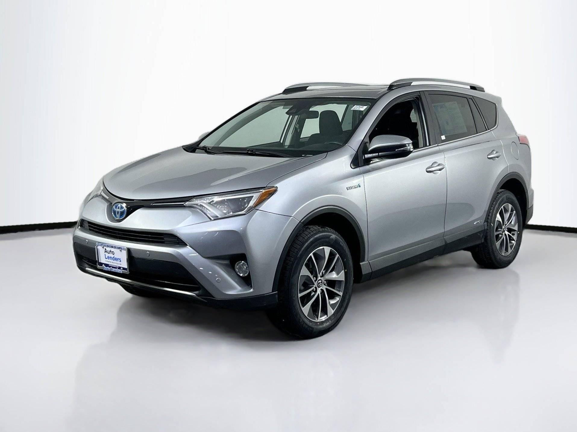 TOYOTA RAV4 2018 JTMRJREV2JD226600 image