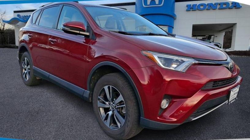 TOYOTA RAV4 2018 JTMRFREV3JD236845 image