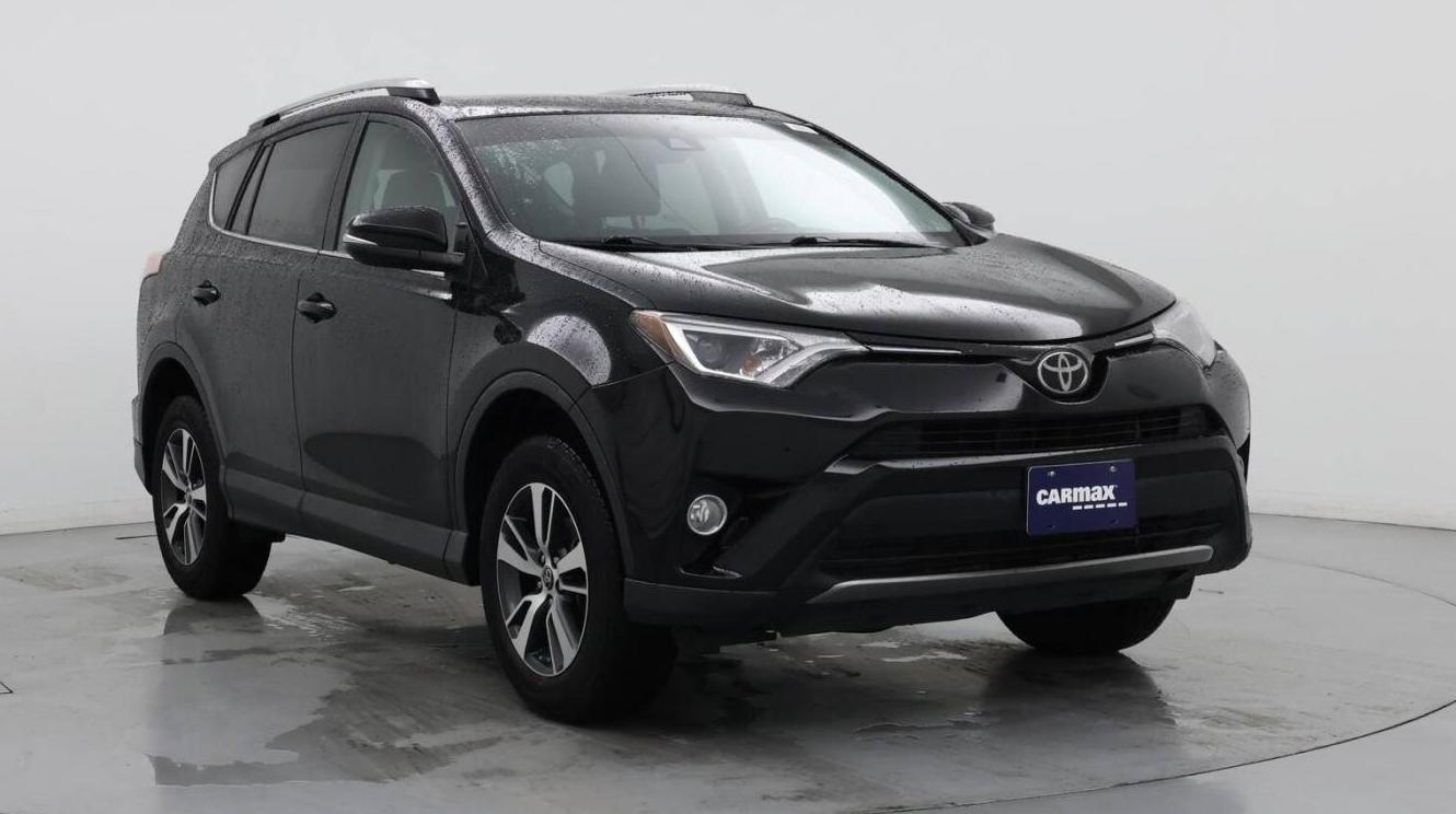 TOYOTA RAV4 2018 2T3WFREV6JW424409 image