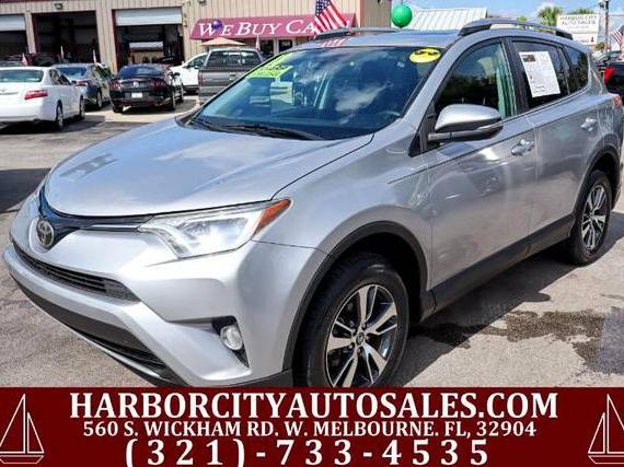 TOYOTA RAV4 2018 2T3WFREV1JW477034 image