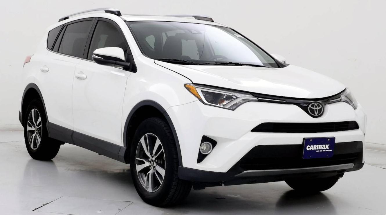 TOYOTA RAV4 2018 JTMWFREV8JJ170250 image