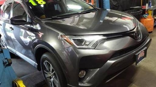 TOYOTA RAV4 2018 JTMRFREV6JJ188274 image