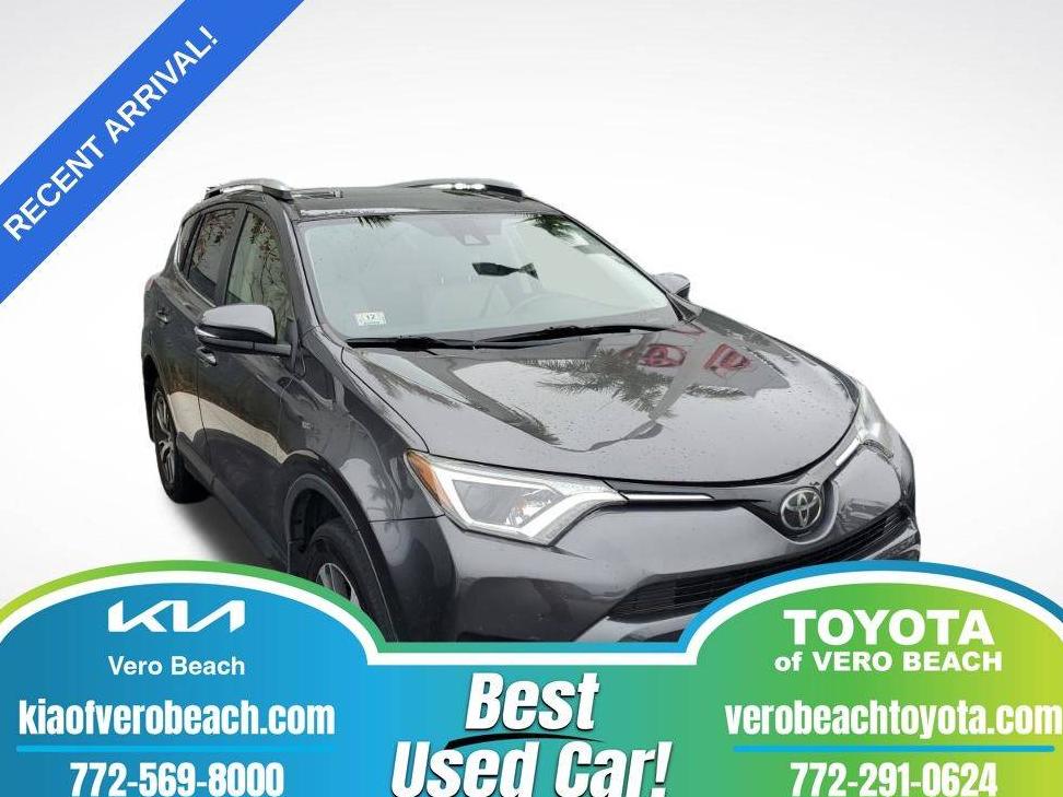 TOYOTA RAV4 2018 JTMRFREV9JJ253988 image